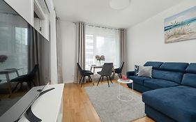 Rent like home - Gwiaździsta 20